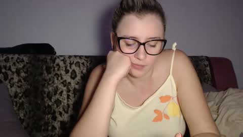 Maria online show from 12-21-24, 01:04