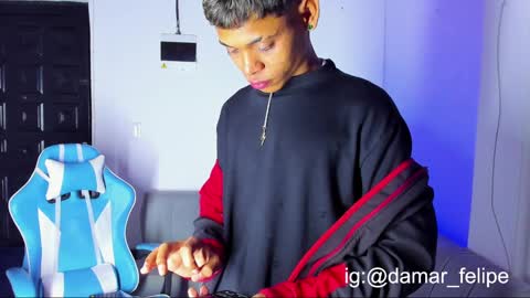 damar_felipe online show from 03-01-25, 02:59