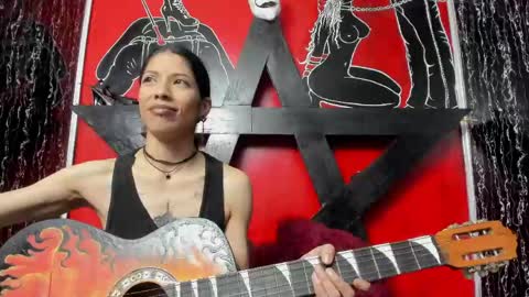 Snapshot of damian_and_tiana chatting on 05-21-26, 04:52 damian_and_tiana online show from 05-21-26, 04:52