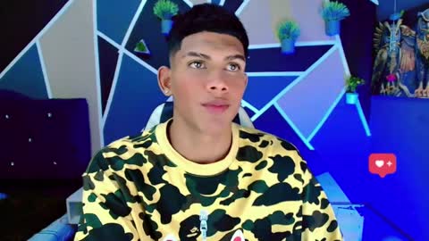 Damian online show from 02-20-25, 05:33