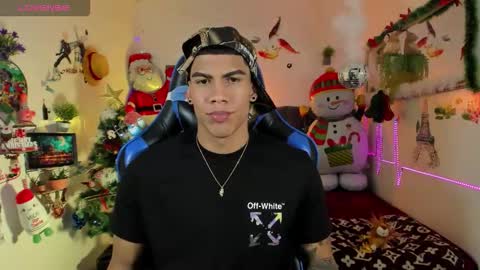 Damian online show from 11-22-25, 03:27