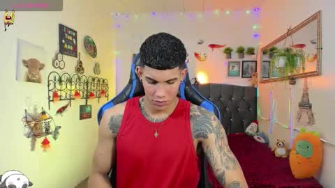 Snapshot of damian_latinxxx chatting on 01-11-26, 03:11 Damian online show from 01-11-26, 03:11