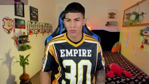 Snapshot of damian_latinxxx chatting on 02-09-26, 02:59 Damian online show from 02-09-26, 02:59