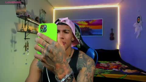 Snapshot of damian_latinxxx chatting on 07-05-26, 08:54 Damian online show from 07-05-26, 08:54