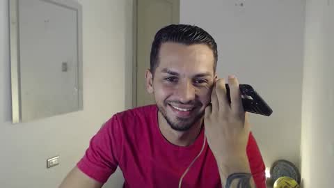 Snapshot of damian_muscle chatting on 10-12-25, 04:50 Damian online show from 10-12-25, 04:50