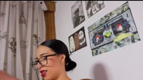 Snapshot of damian_n_lissa chatting on 03-20-26, 11:53 damian_n_lissa online show from 03-20-26, 11:53