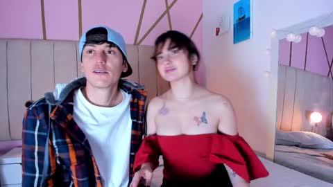 Snapshot of damian_n_maya chatting on 03-11-25, 12:44 Damian Maya online show from 03-11-25, 12:44