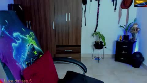 Damian torner online show from 02-08-25, 01:54