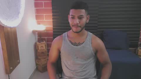 Snapshot of damiann_rees chatting on 02-11-25, 10:26 instagram damiannreed. online show from 02-11-25, 10:26