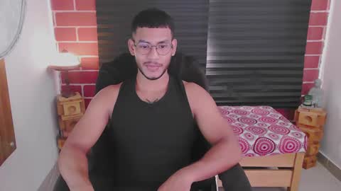 Snapshot of damiann_rees chatting on 03-05-25, 02:12 instagram damiannreed. online show from 03-05-25, 02:12