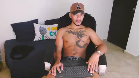 Snapshot of damiann_rees chatting on 09-10-25, 11:10 instagram damiannreed. online show from 09-10-25, 11:10