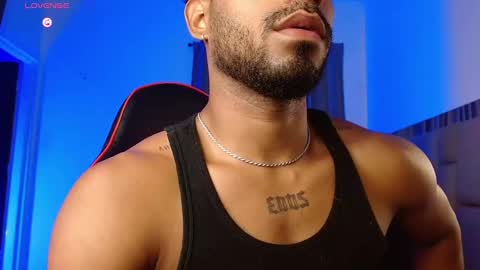 Snapshot of damiano_walker chatting on 09-16-25, 04:02 damiano_walker online show from 09-16-25, 04:02