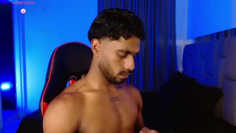 Snapshot of damiano_walker chatting on 09-19-25, 04:36 damiano_walker online show from 09-19-25, 04:36