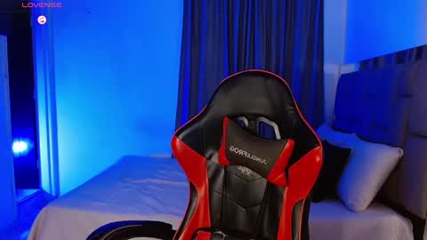 Snapshot of damiano_walker chatting on 09-25-25, 04:16 damiano_walker online show from 09-25-25, 04:16