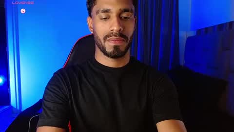 Snapshot of damiano_walker chatting on 10-11-25, 04:01 damiano_walker online show from 10-11-25, 04:01