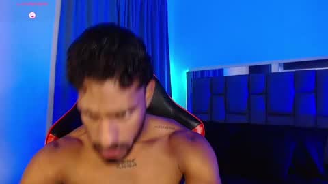 Snapshot of damiano_walker chatting on 10-23-25, 05:18 damiano_walker online show from 10-23-25, 05:18