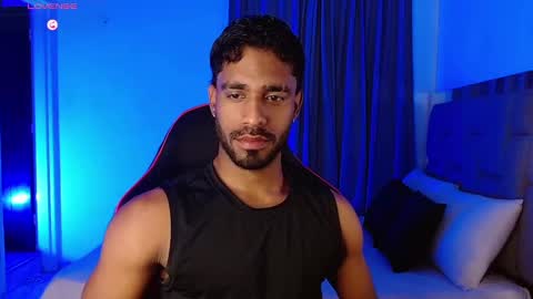 Snapshot of damiano_walker chatting on 11-06-25, 04:02 damiano_walker online show from 11-06-25, 04:02