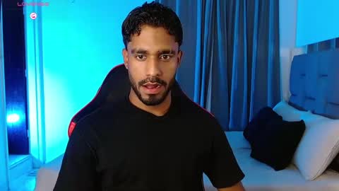 Snapshot of damiano_walker chatting on 11-13-25, 04:00 damiano_walker online show from 11-13-25, 04:00