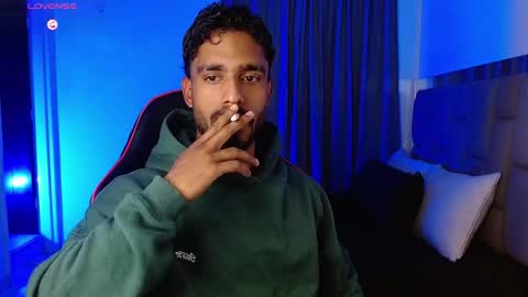 Snapshot of damiano_walker chatting on 11-30-25, 03:32 damiano_walker online show from 11-30-25, 03:32