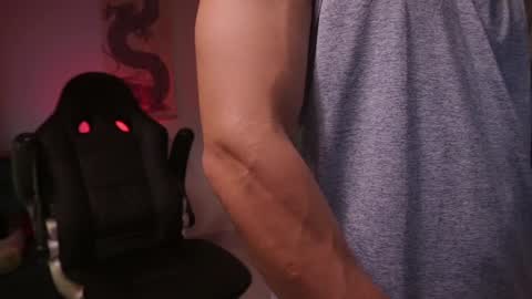 insta damn8   --------  online show from 12-21-24, 12:31