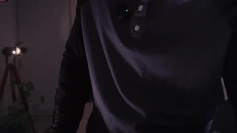 insta damn8   --------  online show from 11-16-25, 01:22