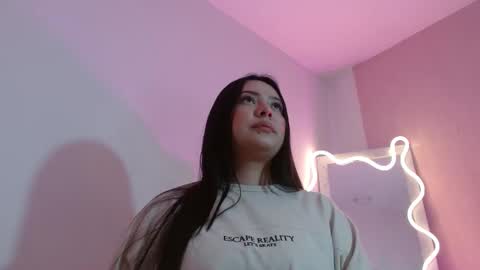 Damii online show from 12-16-25, 03:11