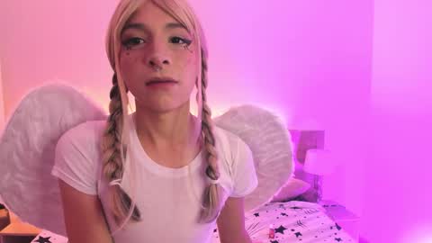 Snapshot of damiian20_ chatting on 11-02-25, 01:57 Damian online show from 11-02-25, 01:57