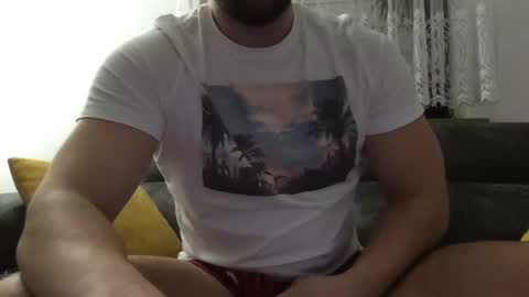 Snapshot of damirkapic chatting on 01-07-25, 04:18 dream online show from 01-07-25, 04:18