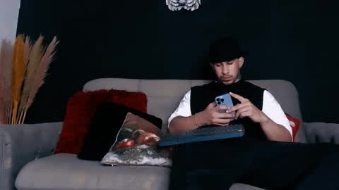 INSTAGRAM  DAMMIANMILLEROFICIAL online show from 12-03-25, 12:29