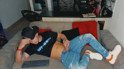 INSTAGRAM  DAMMIANMILLEROFICIAL online show from 01-18-26, 06:39