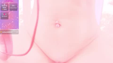 Snapshot of dammmtry chatting on 02-14-26, 02:41 Sophie online show from 02-14-26, 02:41