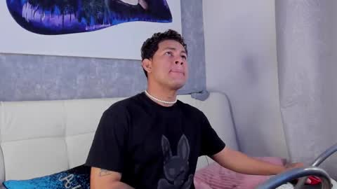 Snapshot of damon_storm chatting on 03-19-26, 09:46 DAMON online show from 03-19-26, 09:46