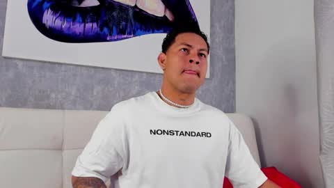 Snapshot of damon_storm chatting on 03-26-26, 09:59 DAMON online show from 03-26-26, 09:59