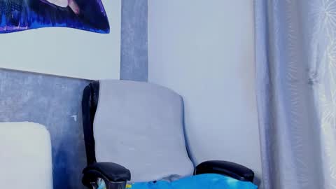 Snapshot of damon_storm chatting on 03-27-26, 08:59 DAMON online show from 03-27-26, 08:59