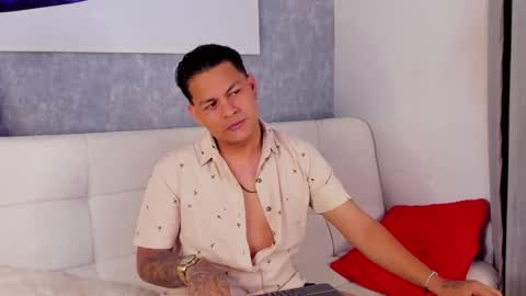 Snapshot of damon_storm chatting on 03-29-26, 06:46 DAMON online show from 03-29-26, 06:46