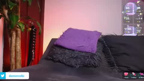 Snapshot of damoncolbi chatting on 07-03-26, 10:27 damoncolbi online show from 07-03-26, 10:27