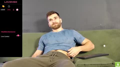 Snapshot of damonking01 chatting on 03-10-25, 08:59 Discount ONLYFANS - online show from 03-10-25, 08:59