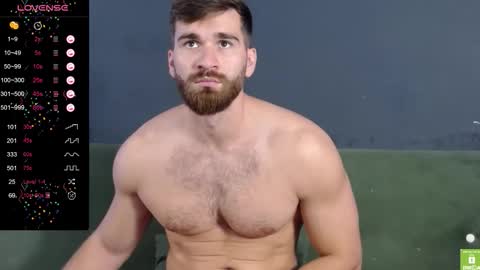 Snapshot of damonking01 chatting on 09-22-25, 08:05 Discount ONLYFANS - online show from 09-22-25, 08:05