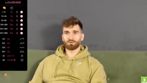 Snapshot of damonking01 chatting on 10-06-25, 07:50 Discount ONLYFANS - online show from 10-06-25, 07:50