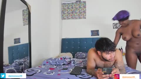 Snapshot of damonxxx1 chatting on 02-06-25, 03:20 Damon online show from 02-06-25, 03:20