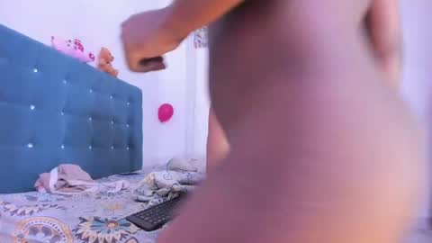 Snapshot of damonxxx1 chatting on 03-02-25, 01:26 Damon online show from 03-02-25, 01:26