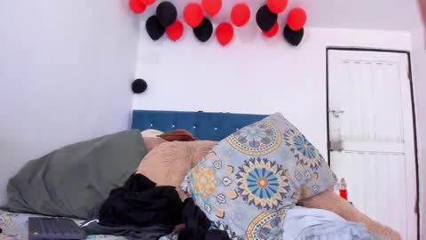 Snapshot of damonxxx1 chatting on 11-04-25, 08:30 Damon online show from 11-04-25, 08:30