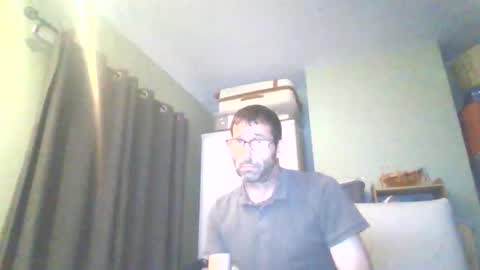 Snapshot of dan33803 chatting on 06-09-26, 01:39 dan33803 online show from 06-09-26, 01:39