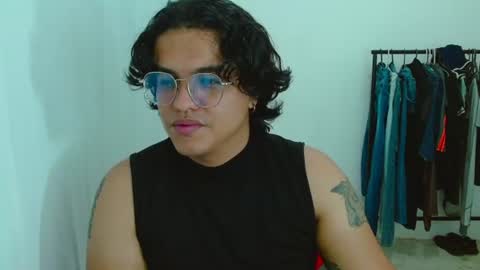 Snapshot of dan_blous chatting on 06-14-26, 11:40 Diane Blosson online show from 06-14-26, 11:40
