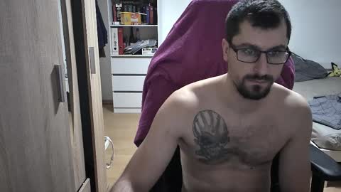 King Dan online show from 02-27-25, 07:26