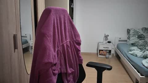 King Dan online show from 10-29-25, 07:59