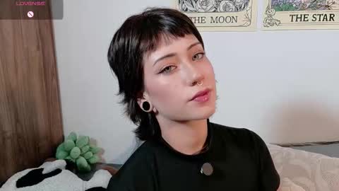 Bluemoon online show from 11-20-25, 07:46