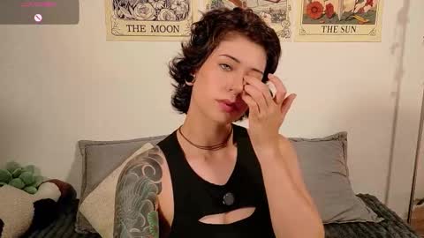 Bluemoon online show from 11-27-25, 02:13