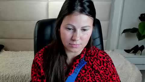 Snapshot of dana_dom chatting on 10-11-25, 02:22 Dana Dom online show from 10-11-25, 02:22