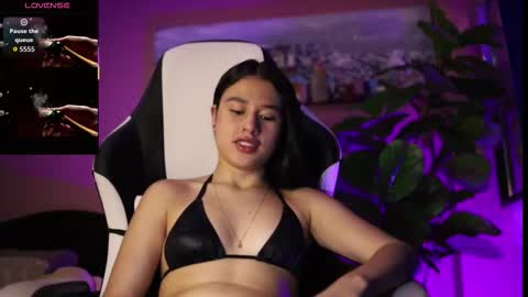 danaa_rouse online show from 11-19-25, 09:37